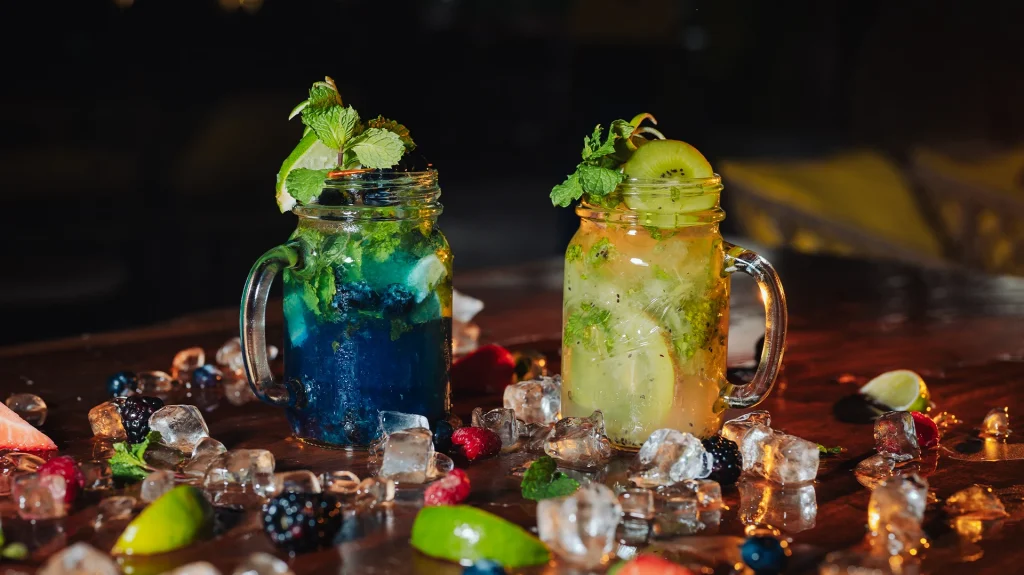 Mojito Madness Mondays - The Hive Lounge Mojito Madness at The Hive Lounge | San Ignacio Belize Cocktails