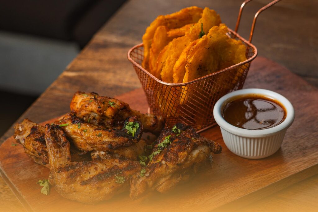 Belizean Wings at The Hive Lounge | San Ignacio Belize Wings