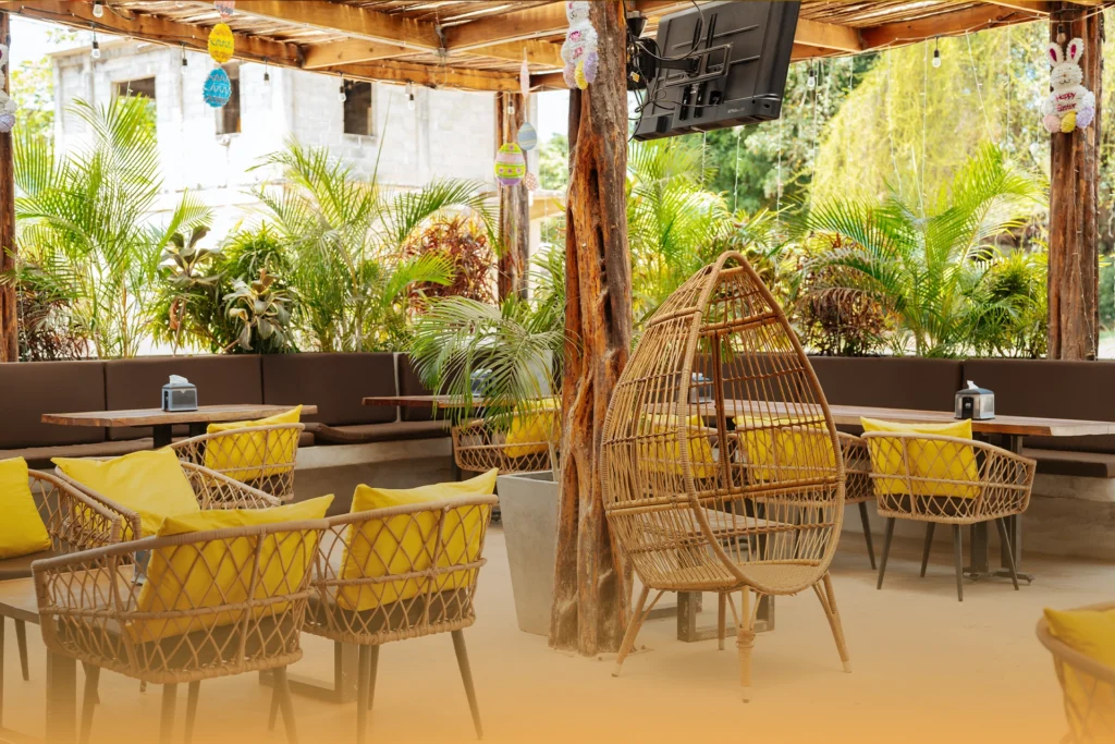The Hive Lounge - the hive journal lounge