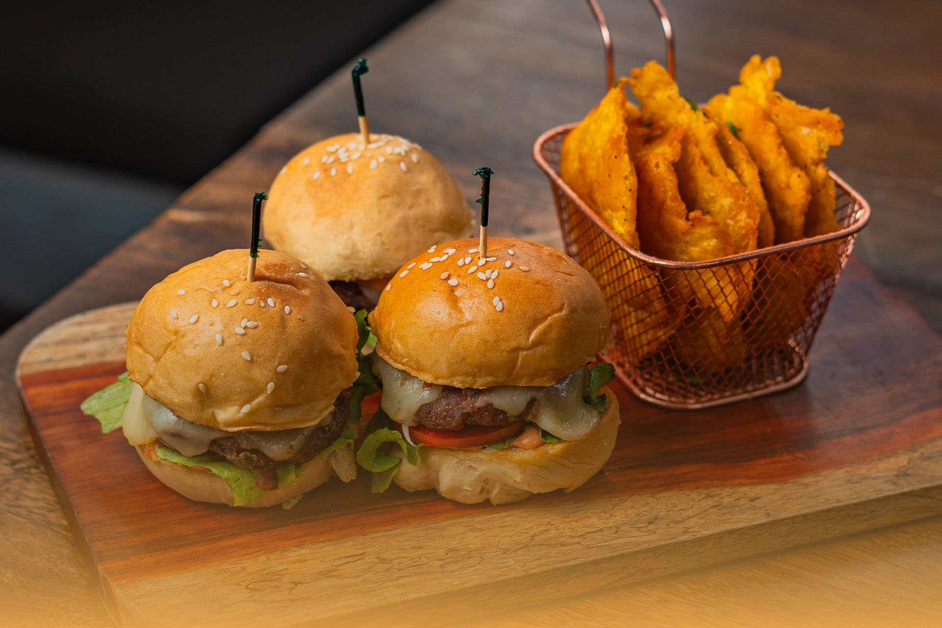 Why Sharing Meals Creates Better Experiences